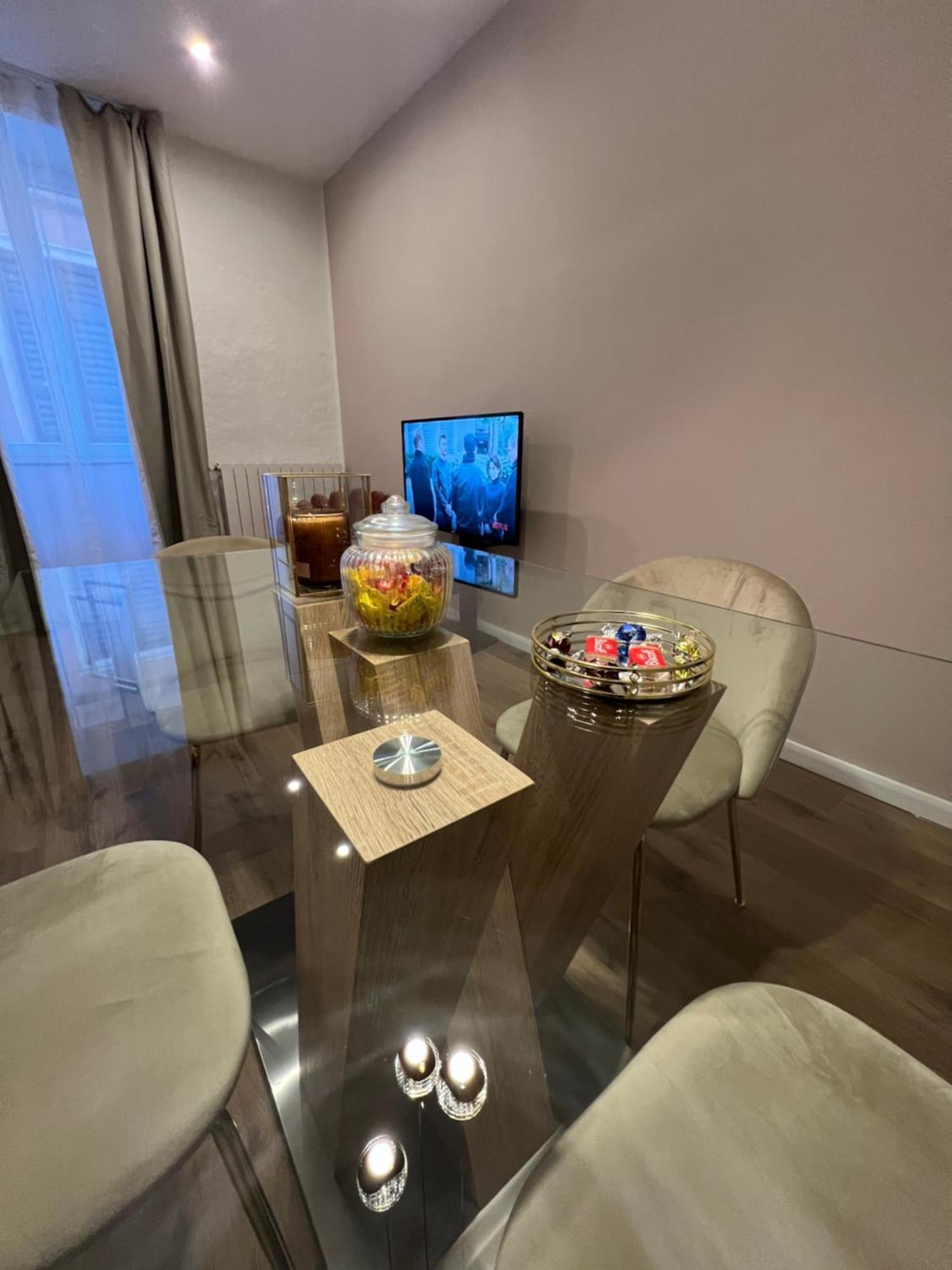 Residenza San Rocco "Suite Sul Lago" Orta San Giulio Luaran gambar